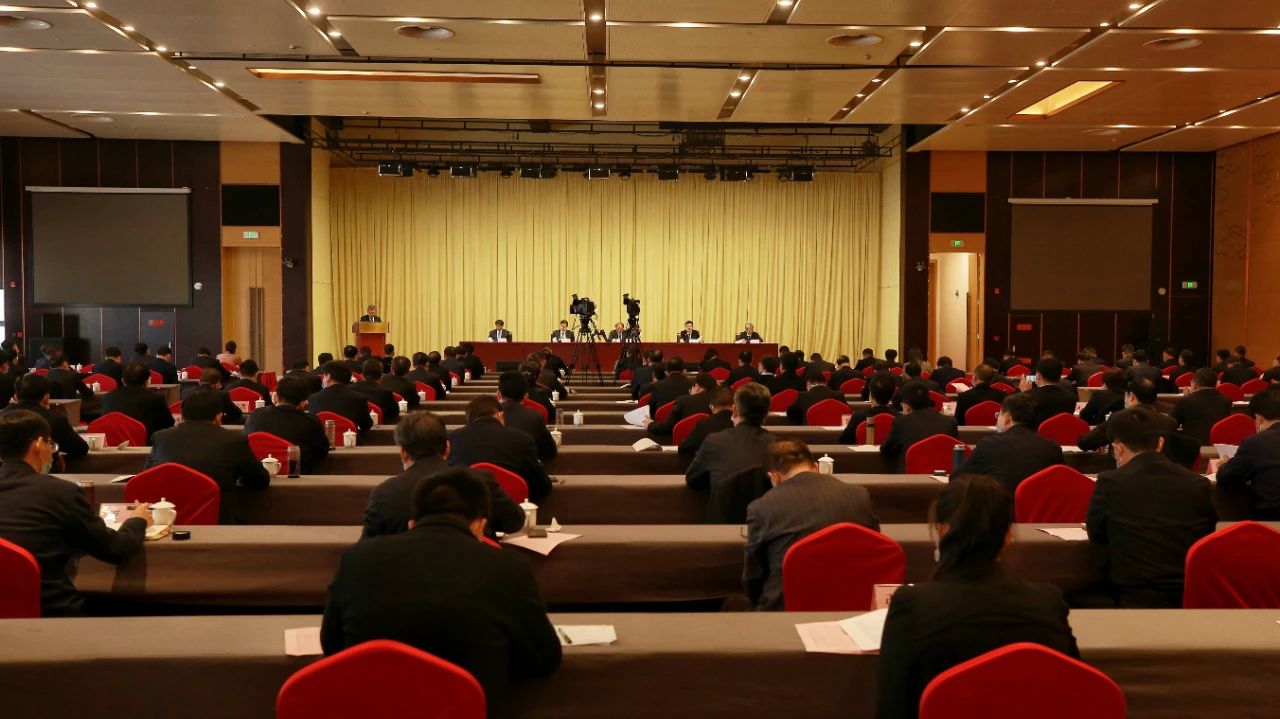 嚴(yán)鑒鉑董事長榮獲陜西省“擔(dān)當(dāng)作為好干部”稱號！