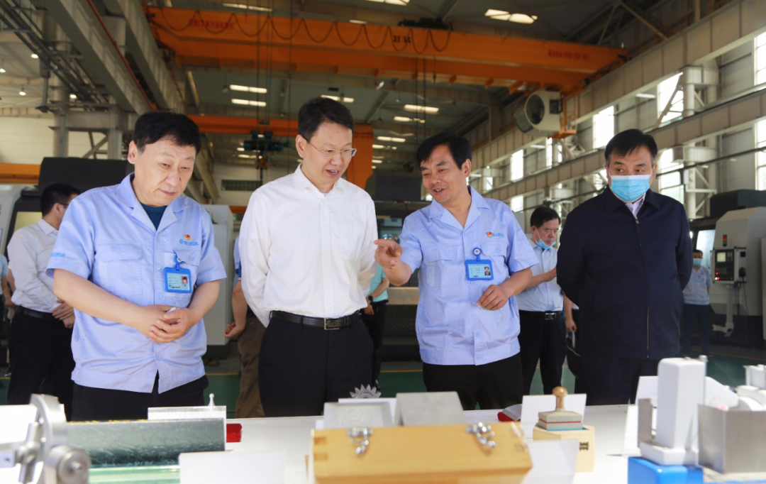 陜西省副省長程福波蒞臨秦川集團(tuán)調(diào)研