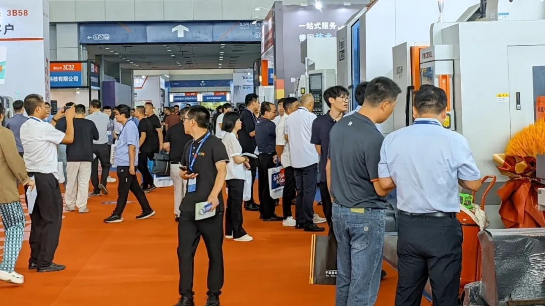 【展會資訊】秦川系列產(chǎn)品“亮眼”寧波機床展